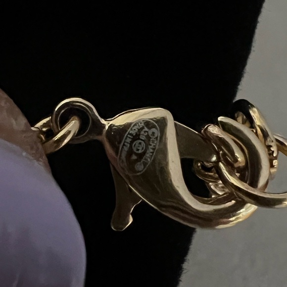 🔥Rare🔥Chain CC Bow Necklace Black Lambskin/Gold - Picture 8 of 11